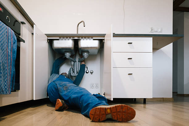 Professional Plumbing technician working in Ennis, TX